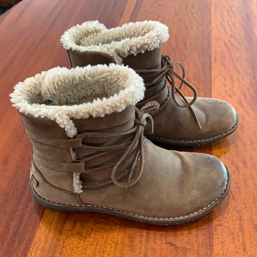 UGG Lace Up Boots, Size 9
